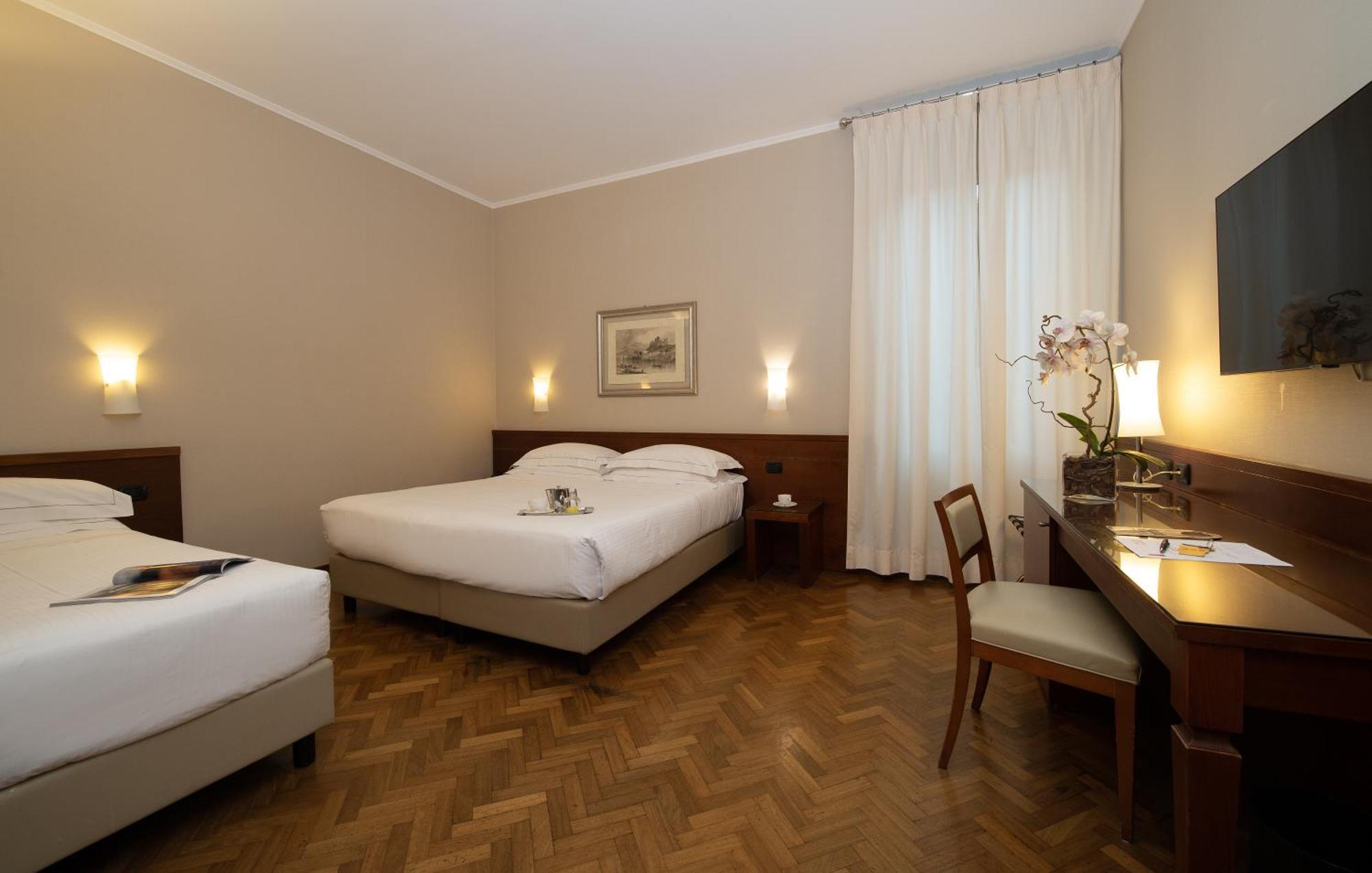 Hotel Fenice Milão Exterior foto